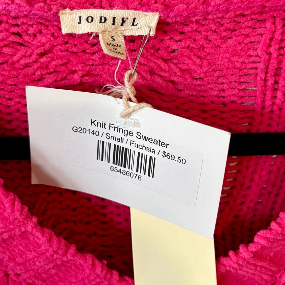 Jodifl Oversized Knit Fringe Sweater Fuchsia NWT Size S - Picture 8 of 8